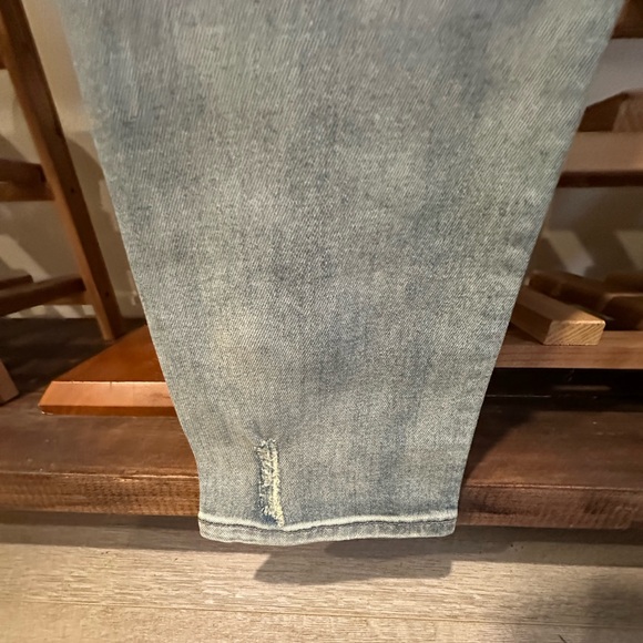 STAMPD Ripped Jeans RRM01 - Picture 6 of 16